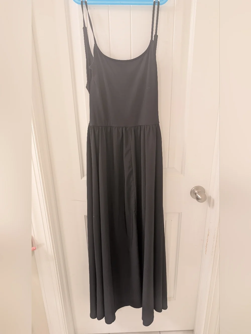 Halara Breezeful™ Backless Side Pocket Flowy Flare Maxi Slip Dress 👗 - Picture 9 of 10
